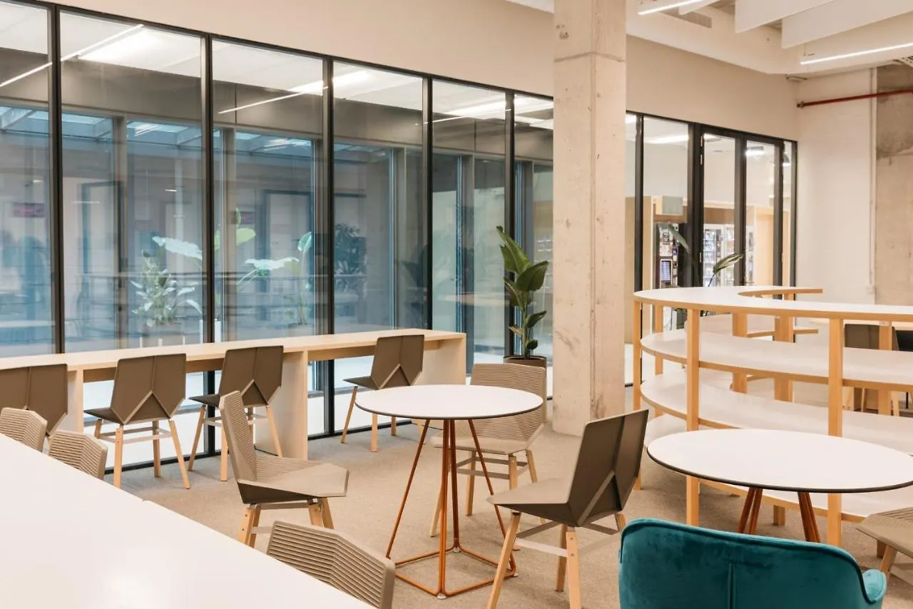 Pallars Student Accommodation: Spacious Studios for Barcelona Students 0*,  Spain