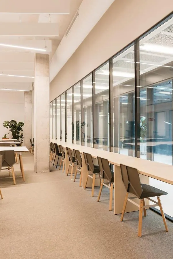 Pallars Student Accommodation: Spacious Studios for Barcelona Students