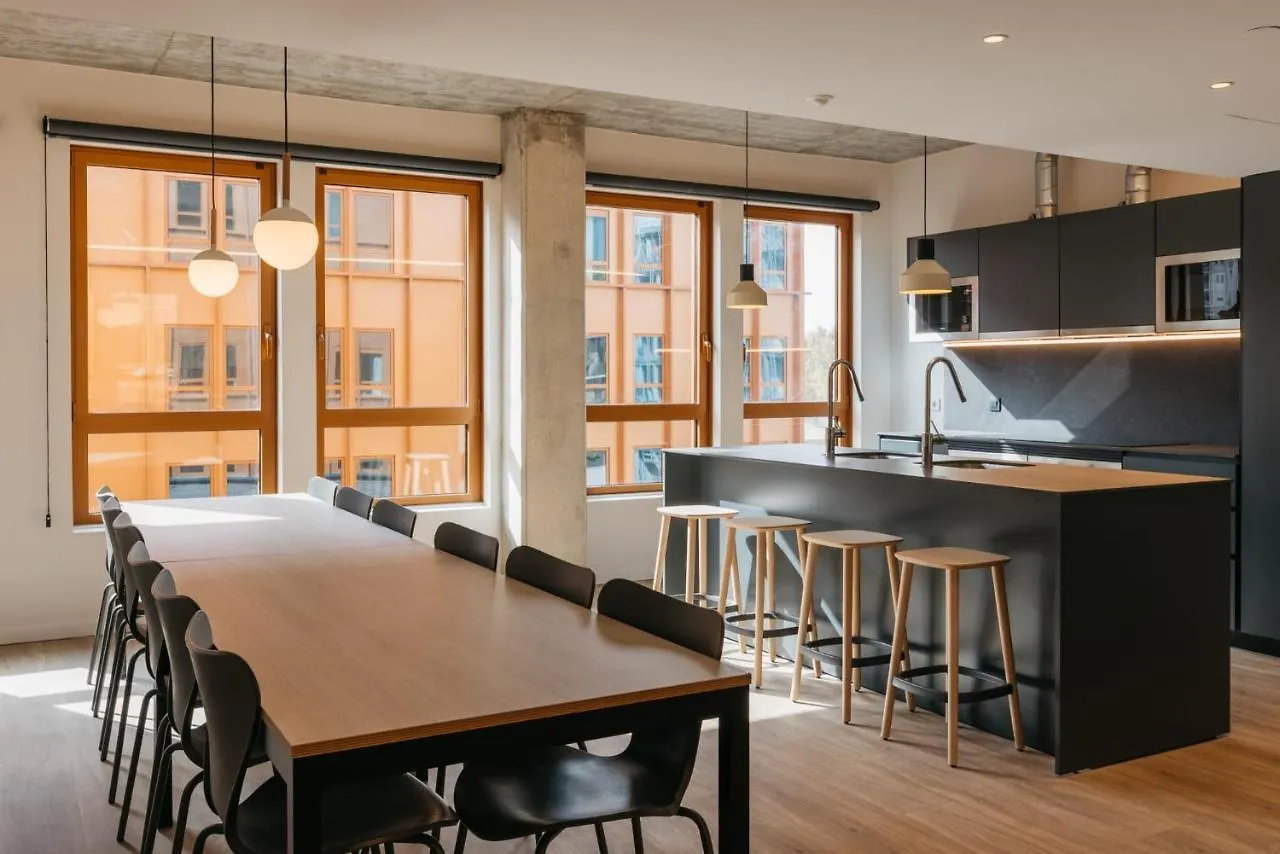 Apartment Pallars Student Accommodation: Spacious Studios for Barcelona Students