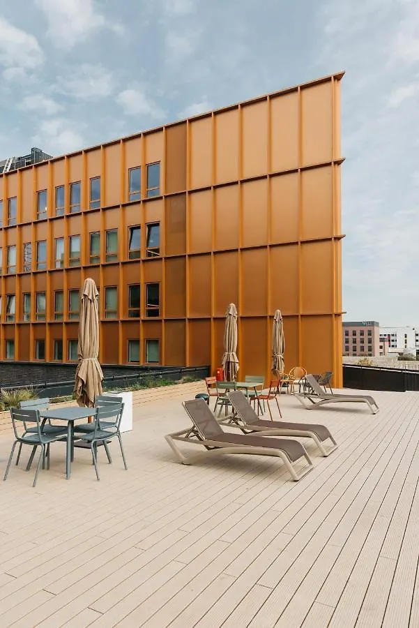 Pallars Student Accommodation: Spacious Studios for Barcelona Students